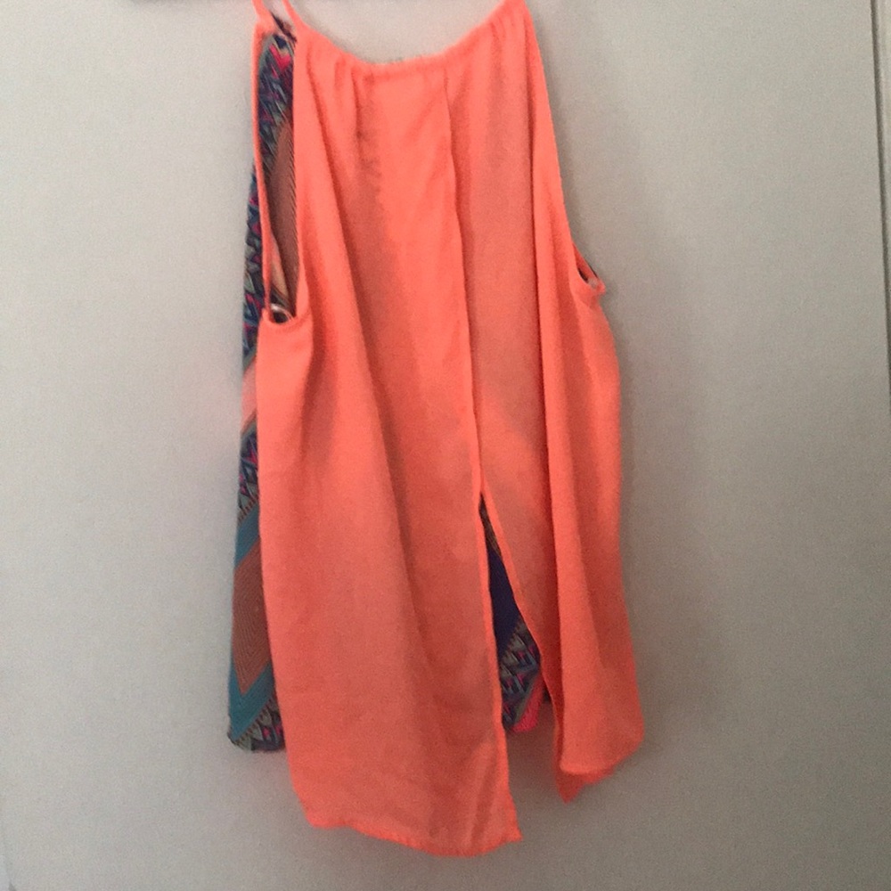 Neon tank - Picture 2 of 2